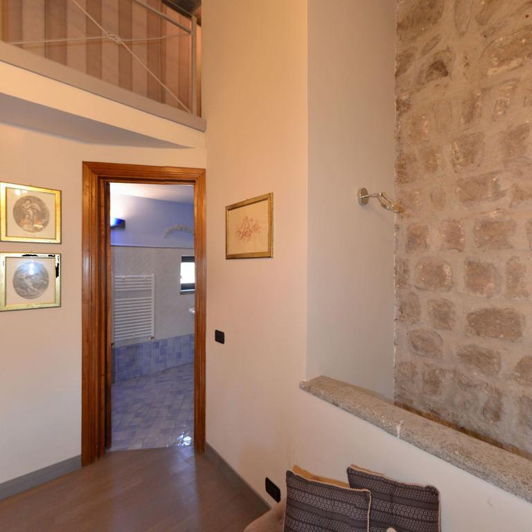 Residenza Teodorico Re B&B Viterbo Bilik gambar